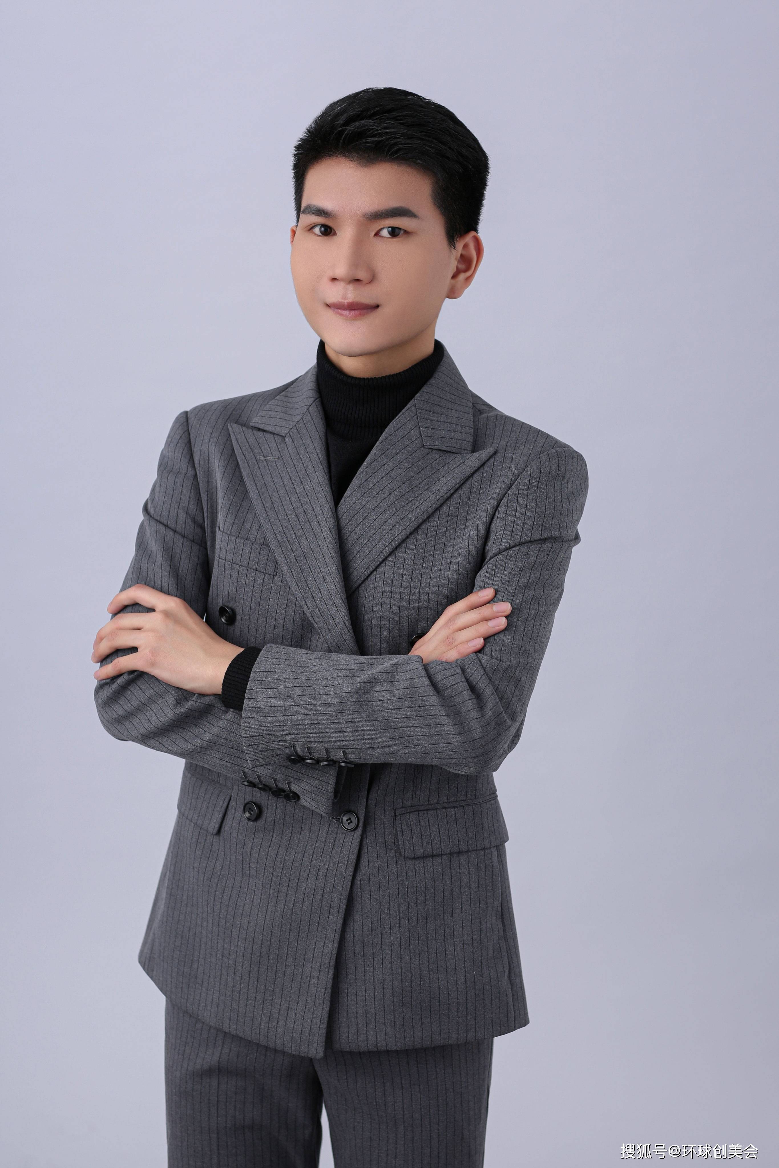 周良 执行创意总监
